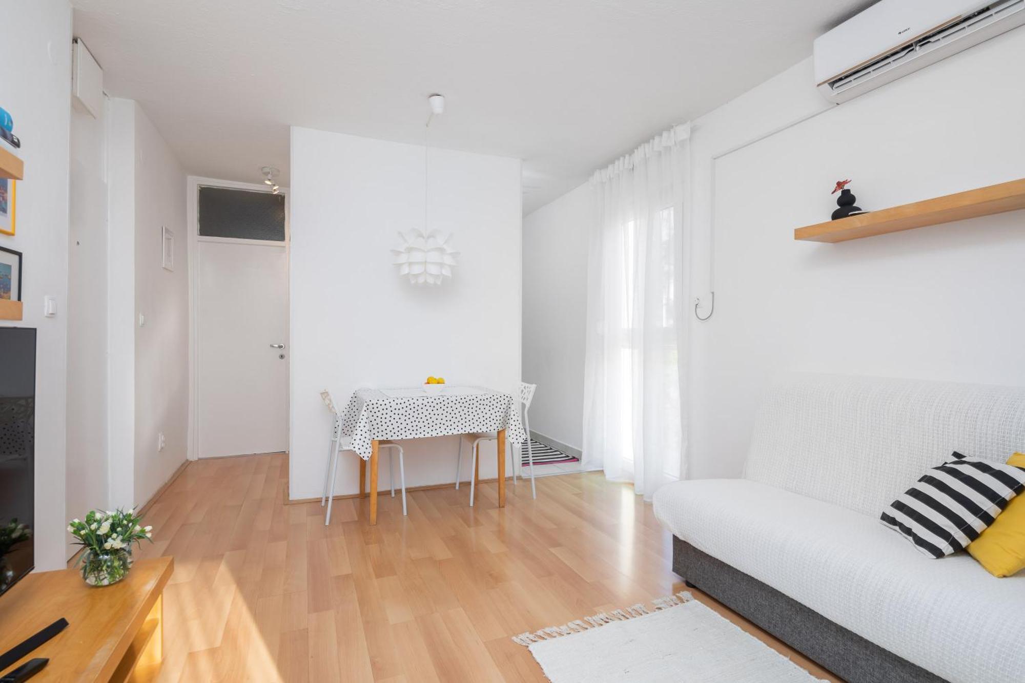 City Gem Omiš Εξωτερικό φωτογραφία